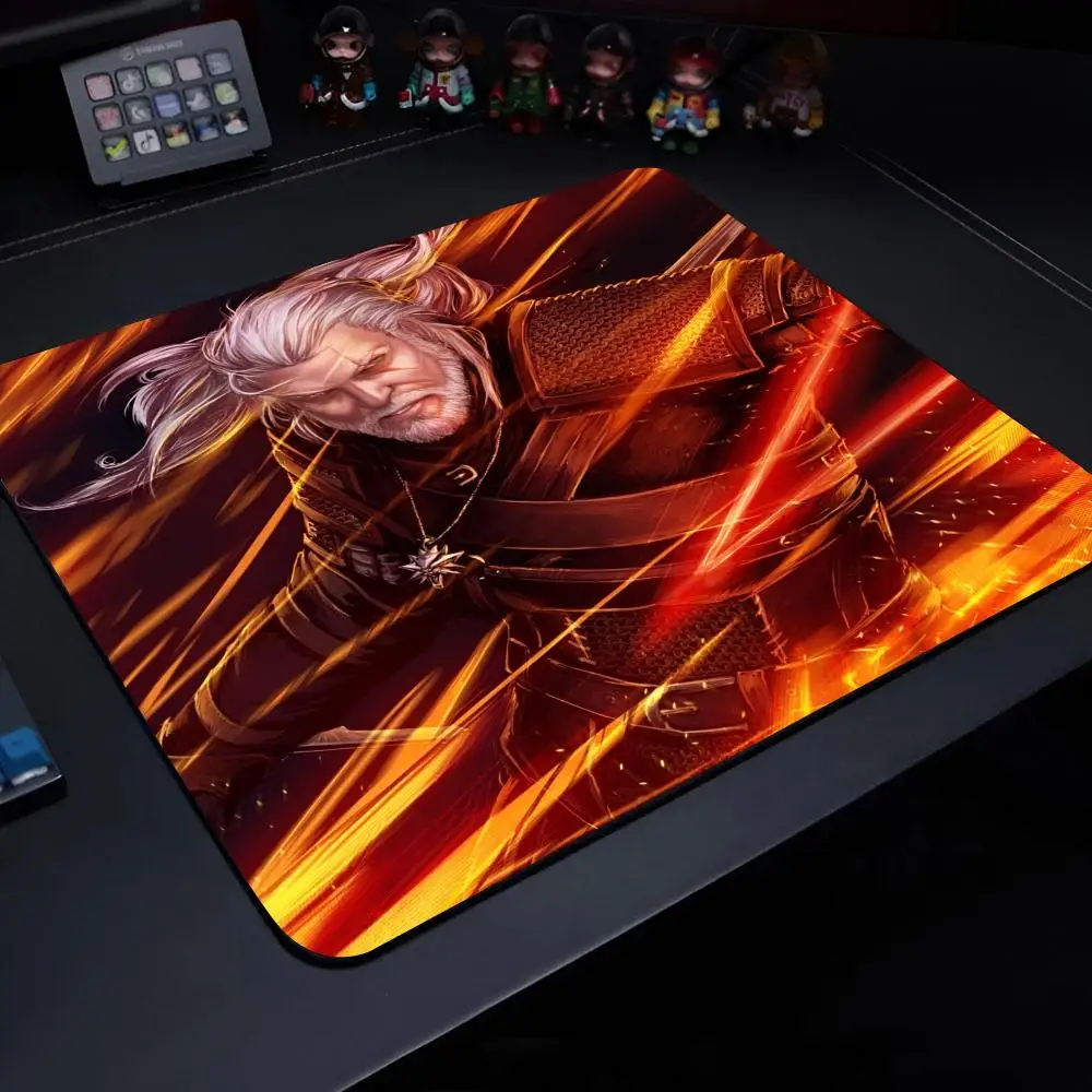 Hot Games W-Witchers MINISO Mouse Pad Anime Game Mouse Pad High Quality Small Desk Pad Rubber Laptop Desk Pad