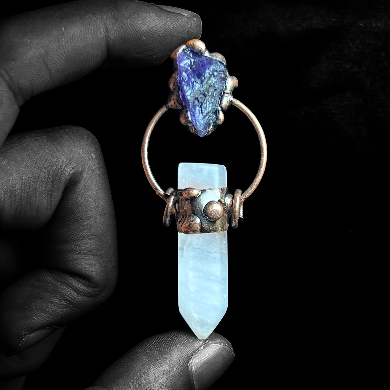 

YEEVAA Natural Crystal Stone Pendant For DIY Healing Energy Jewelry Making ( The Shape Is Random ）