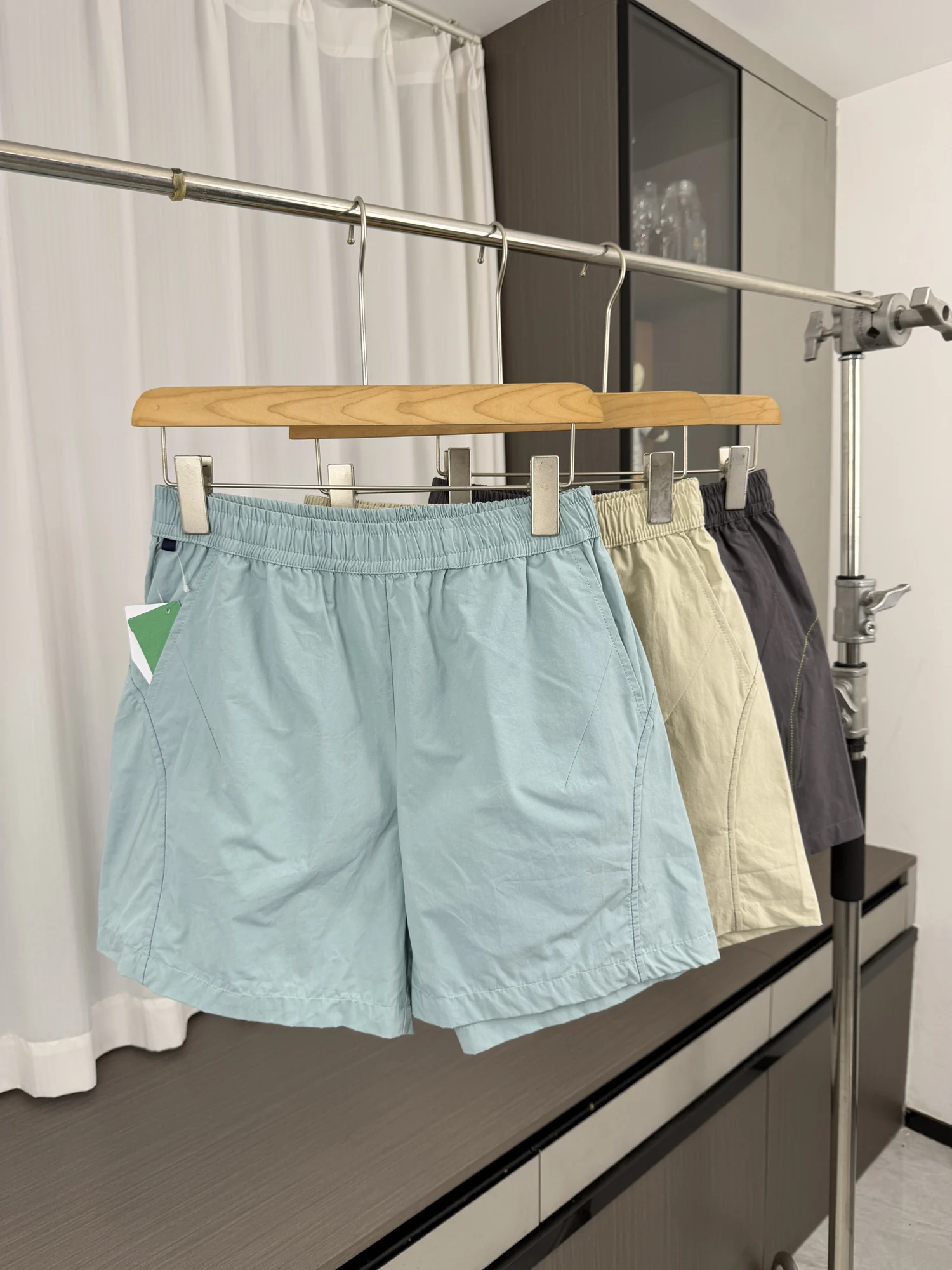 Couples Style Thin Breathable Men's Summer Outdoor Quick Dry Comfortable Sport Casual Shorts Trendy Straight Leg Short Pants