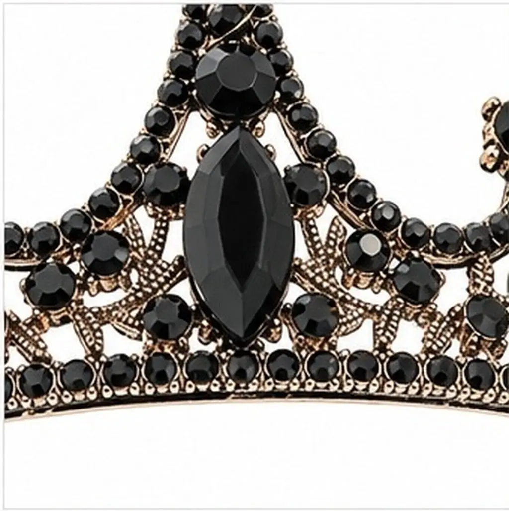 Black Baroque Style Crown Charming Crystal Hair Decoration Vintage Bridal Headdress High-End Tiaras Graceful Wear