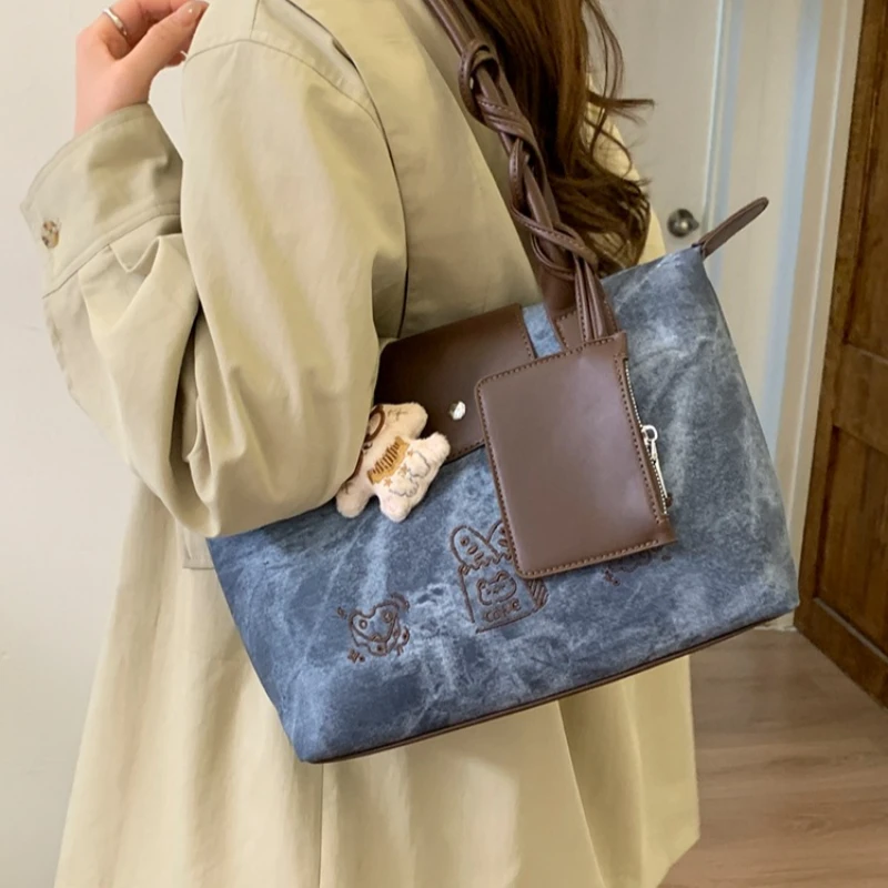 

Простая высококачественная большая сумка, уникальная с буквенным логотипом и большой вместимостью для модных женщин, шикарная, практичная