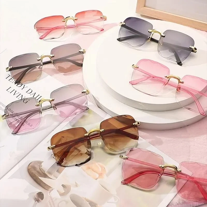 Square Frameless Classic Gradient Women Sunglasses Spicy Hot Girl Ins Same Style Sun Glasses Female