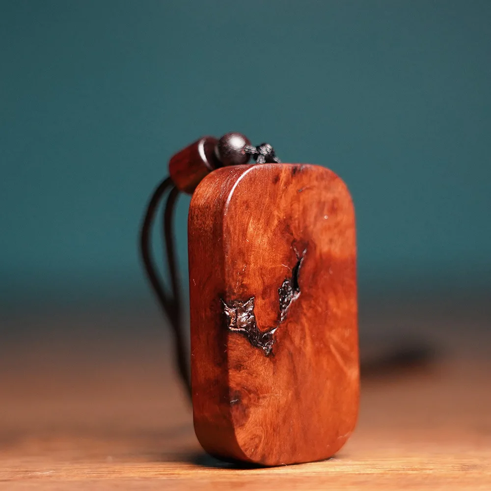 2026 Natural Lightning Struck Jujube Wood U Shape Token Pendant Handcarved Scorched Peace Amulet Jewelry for Men Women Wear Gift - view 2