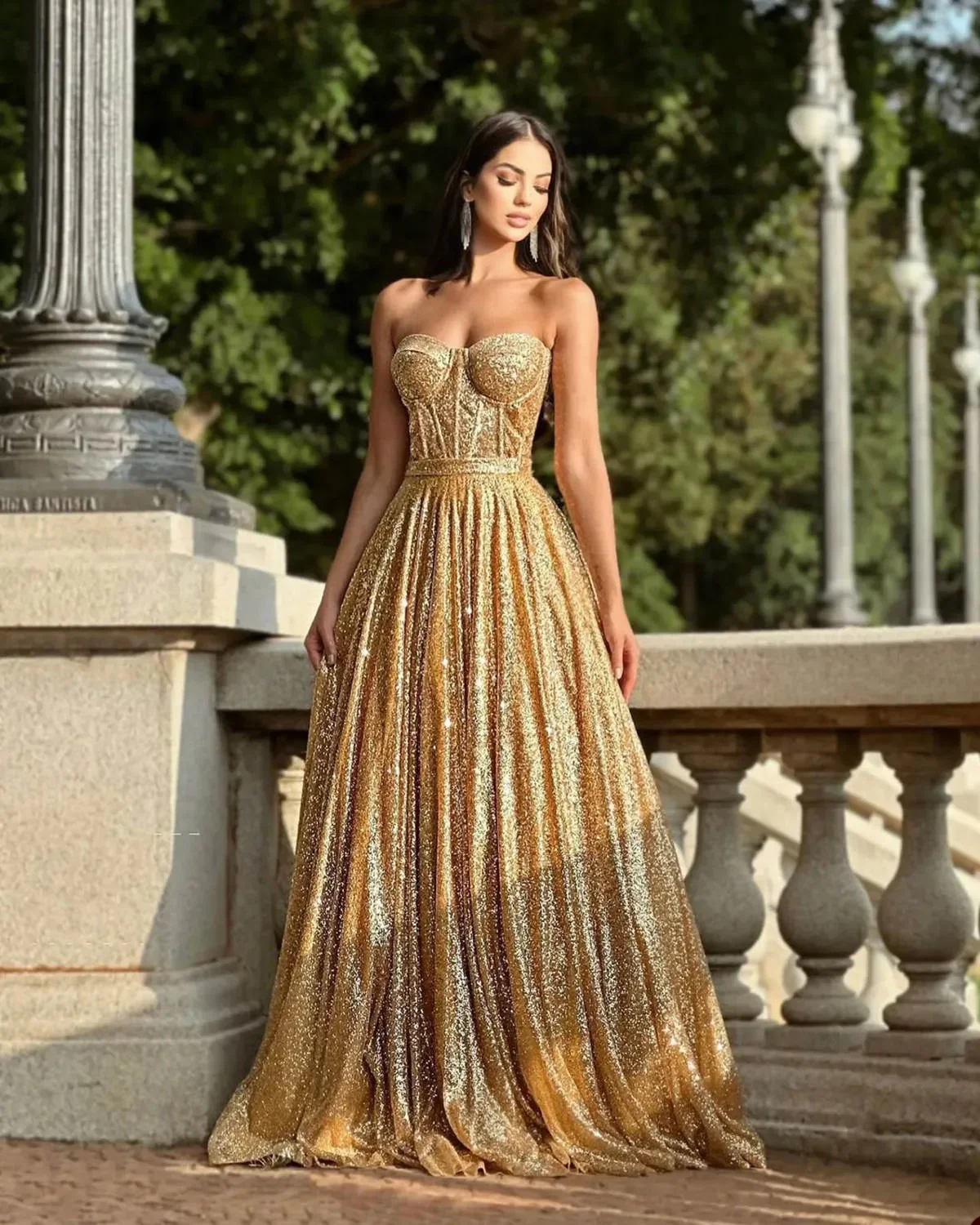 Shiny Gold Sequins Formal Prom Dresses 2026 Sweetheart Sleeveless A-line Evening Gala Party Gowns Pageant Robe De Soriee