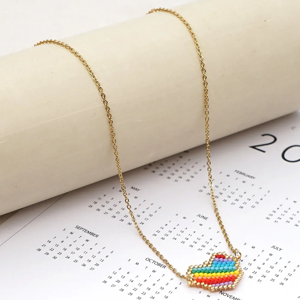 Rice bead necklace Creativity Heart Bohemia Rainbow Pattern Hand weaving Adjustable Female Fashion Simplicity Beaded necklace