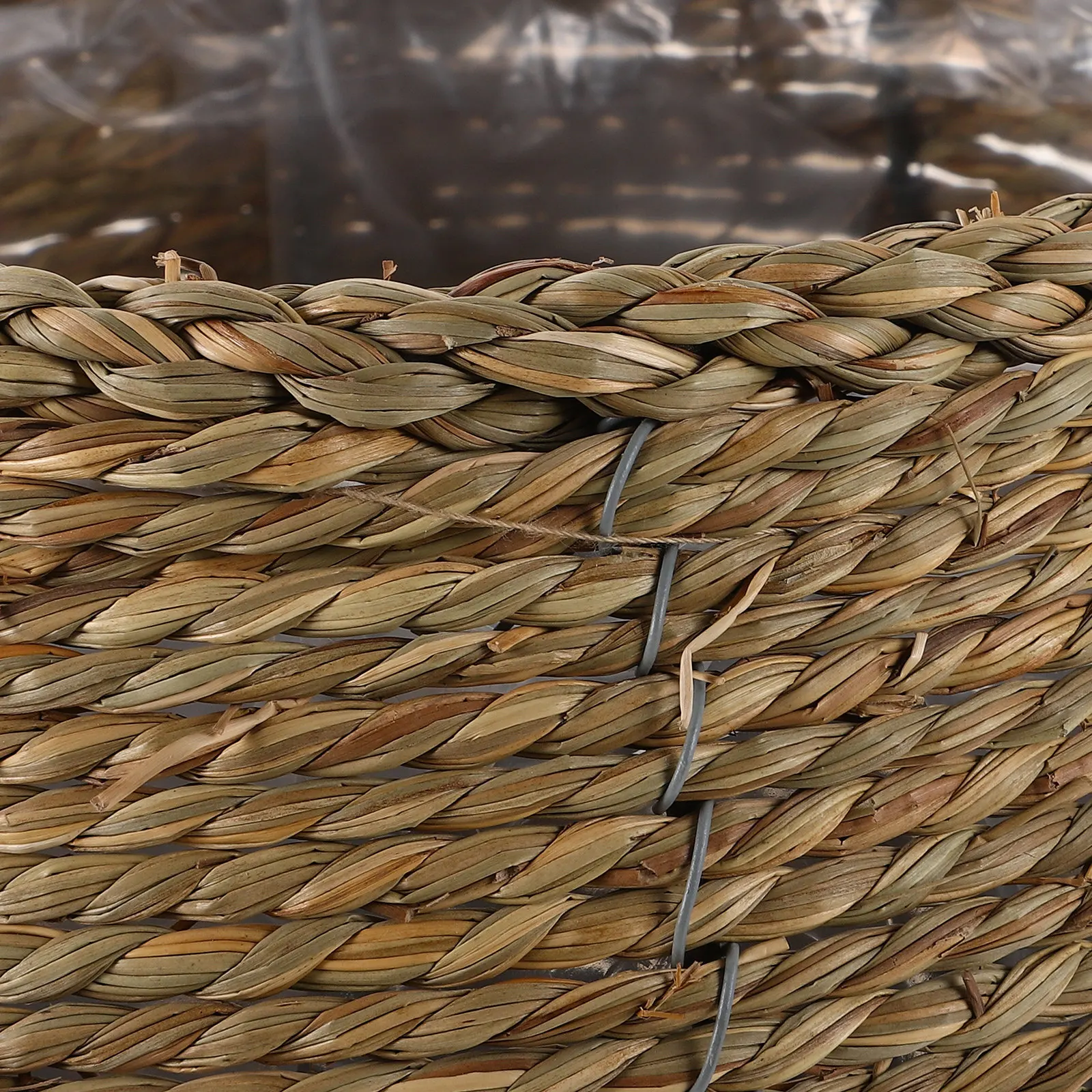 Artisan Handwoven Straw Rattan Planter Basket Flower Pot for Indoor Living Room Balcony Decor Woven Plant Holder Decorative