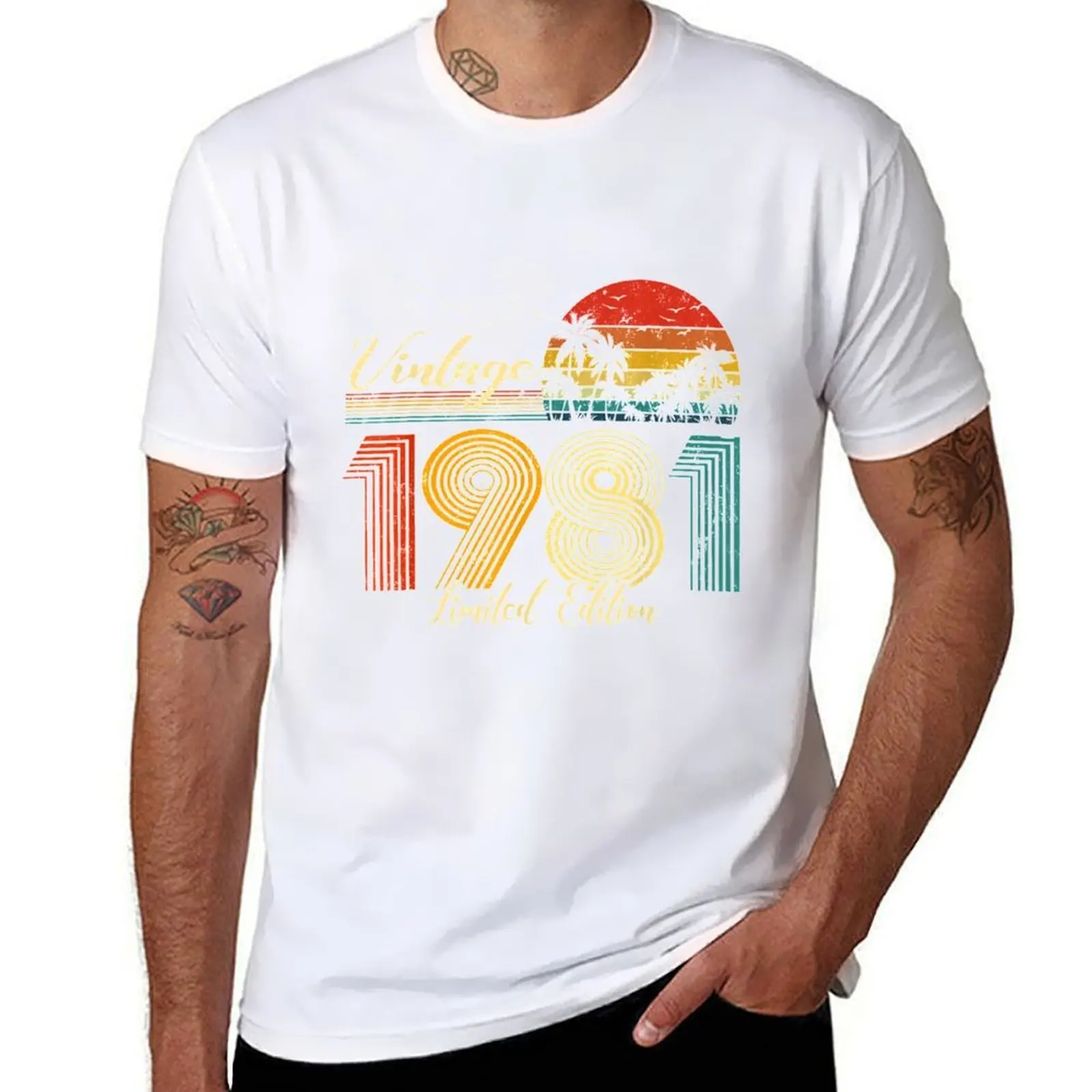 

Vintage 1981 39th Birthday Awesome Since 1981 Vintage Retro T-Shirt t shirt man cotton anime tshirt T-Shirt