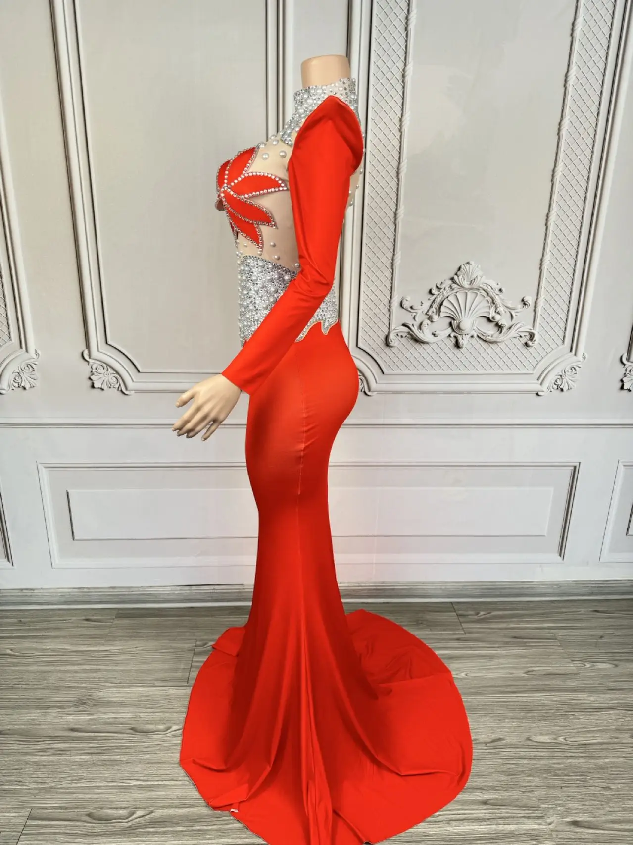 반짝이는 라인스톤 진주 장식 플로어 기장 드레스 여성 섹시 메쉬 이브닝 파티 웨딩 기념일 생일 촬영 무대 의상