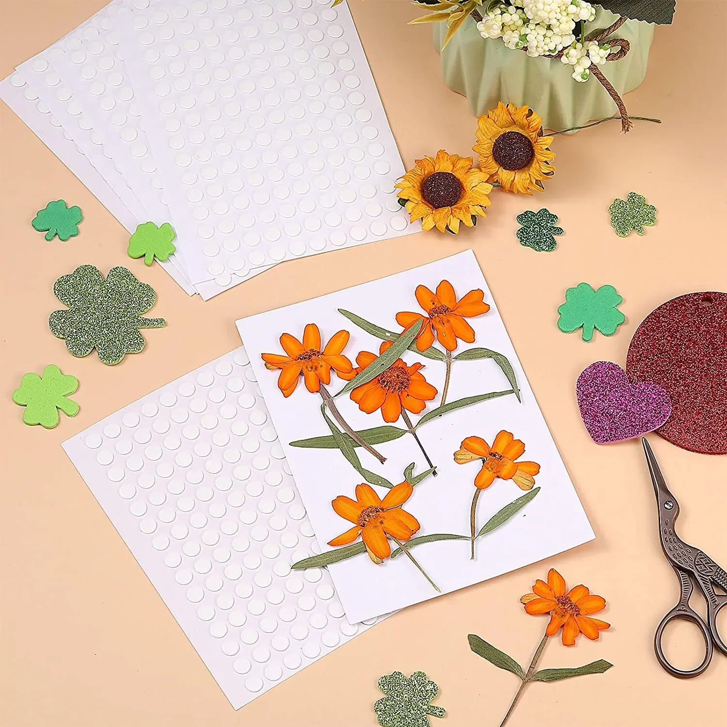 100pcs 1/0.5cm Adhesive Double Sided Tape Stickers Removable Round Sticky Tack No Trace Small Stickers for Festival Decoration