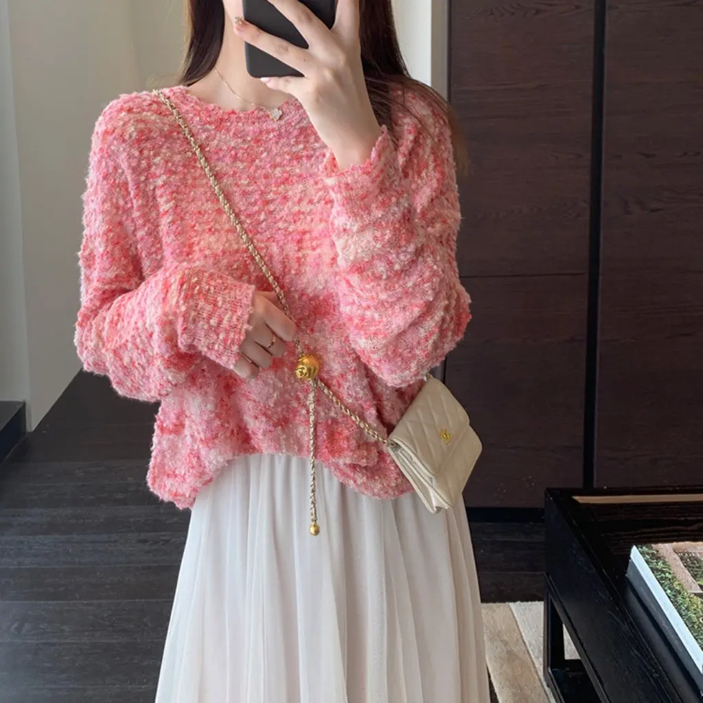 

Women's Korean Style Knitted Sweater White Age-reducing Pink Flora Design Gentle Girl Early Spring Fashion G021517