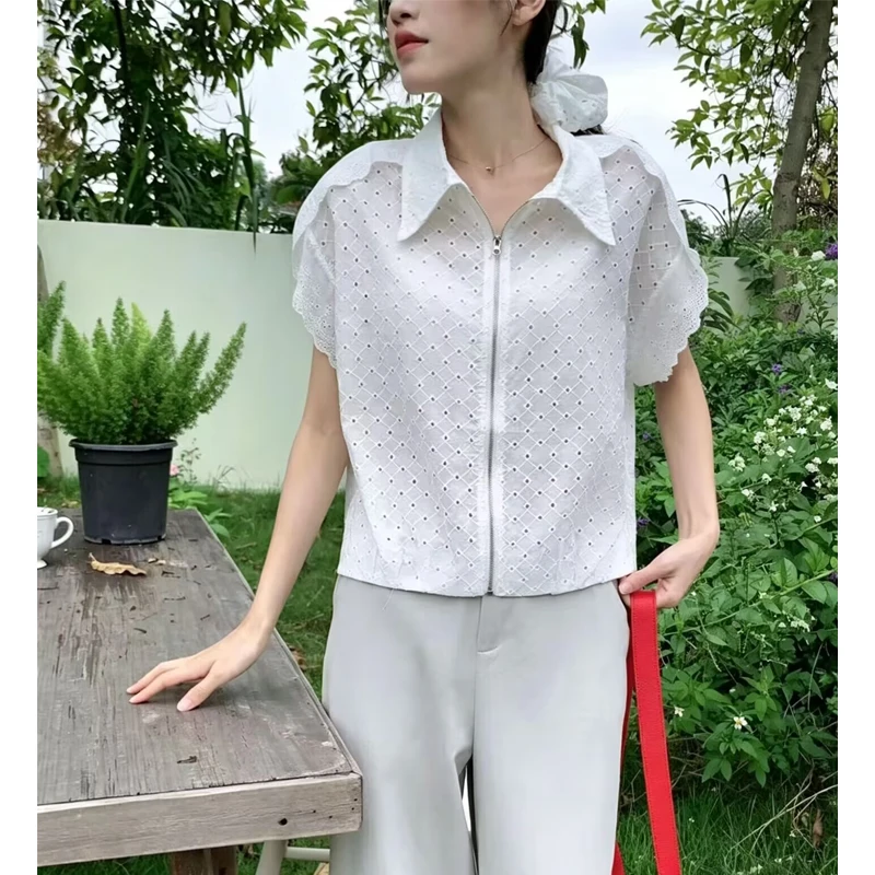 

Women's Short Sleeve Hollow out Shirt Korean Style Loose Fit Design Summer 2026 Fashionable Collar Zipper Casual Top