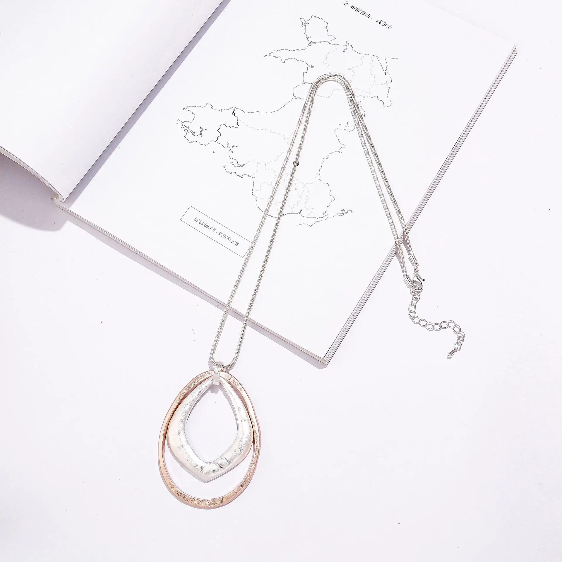 

Классическое европейское и американское металлическое модное длинное колье-цепочка для женщин, цепочка для свитера.