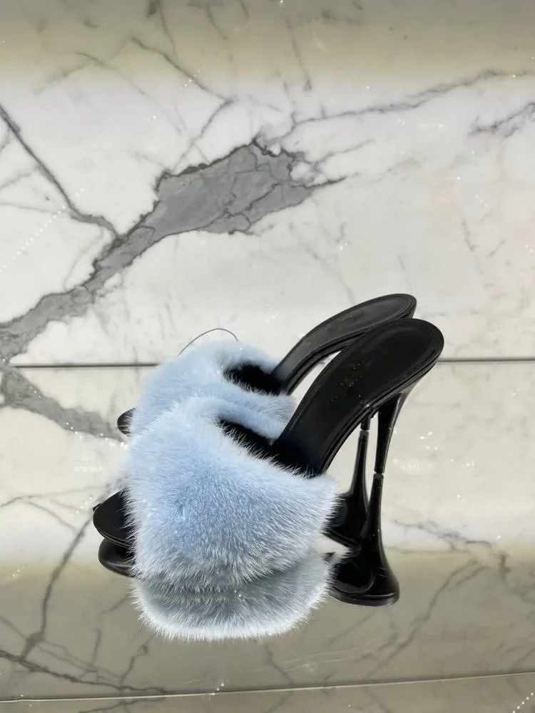 Nerz Pelz High Heels, Frauen schlanke Absätze, europäische und amerikanische Sommer neue offene Zehen sexy Fischmaul Bankett Hausschuhe