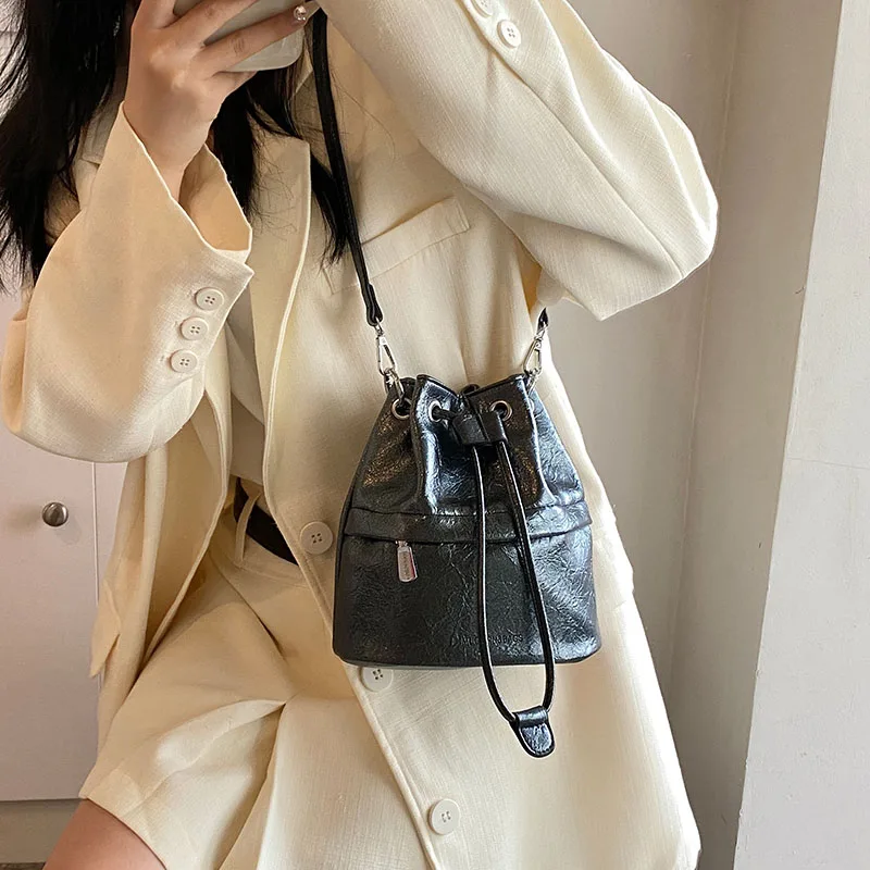 Small Silver Pu Leather Crossbody Bags For Women 2024 Y2k Korean Fashion Designer Females Bucket Bag Lady Drawstring Handbags