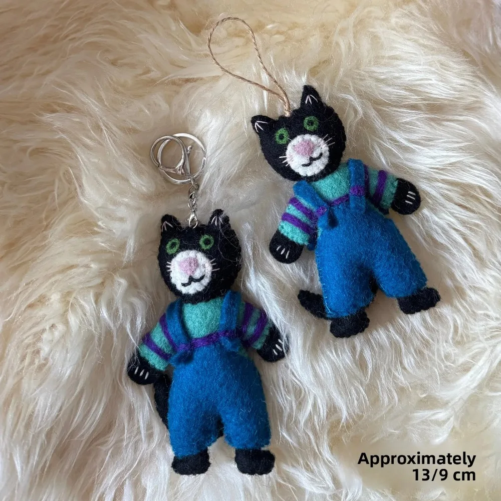 

Cute Cat Shaped Wool Felt Pendant Decoration, Finished Cat Doll Keychain Pendant for Wearing Clothes, Bag Decoration Gift