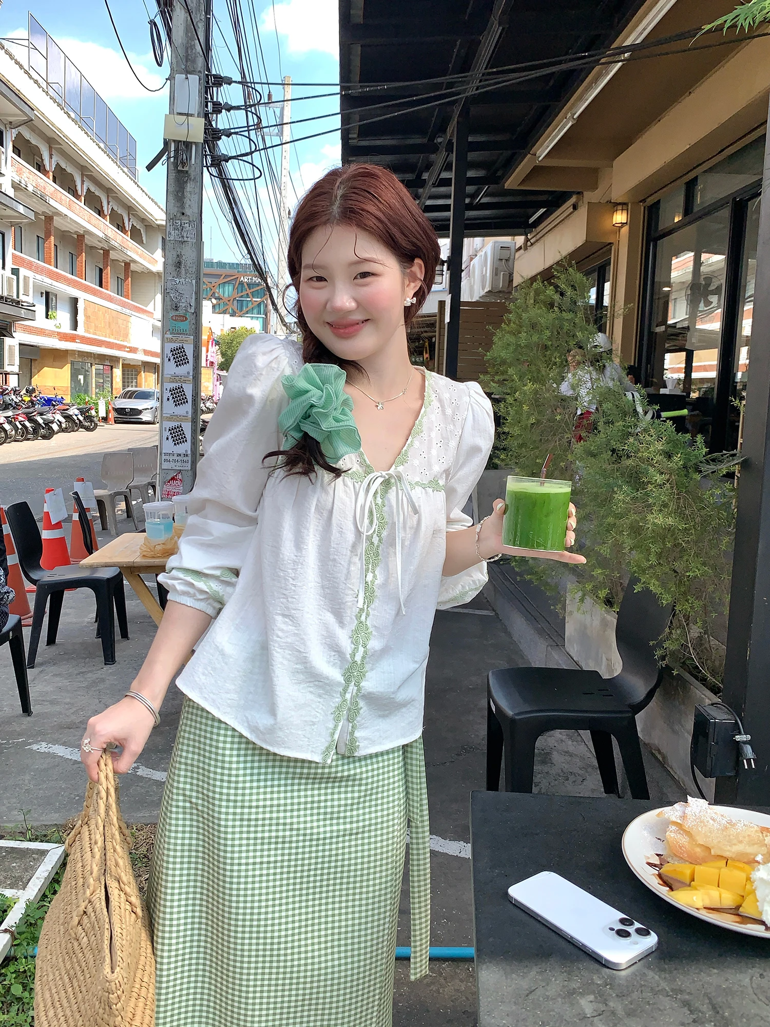 

Korean Sle V-Ne Belted Long Sve irt Women Thin Gentle Spring Summer Vaion Top Cotton Lyocell Nylon Blend