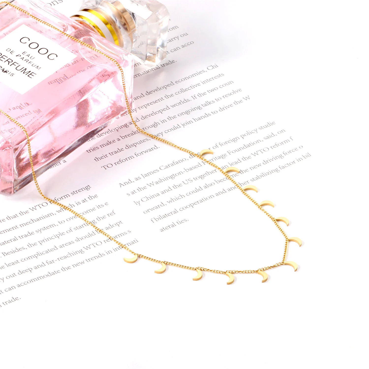 

Hot Sale 1pcs Stainless Steel Moon Necklace Polished Golden Necklace Women Unisex Fashion Jewellery Wholesale Price Anti-Allergy