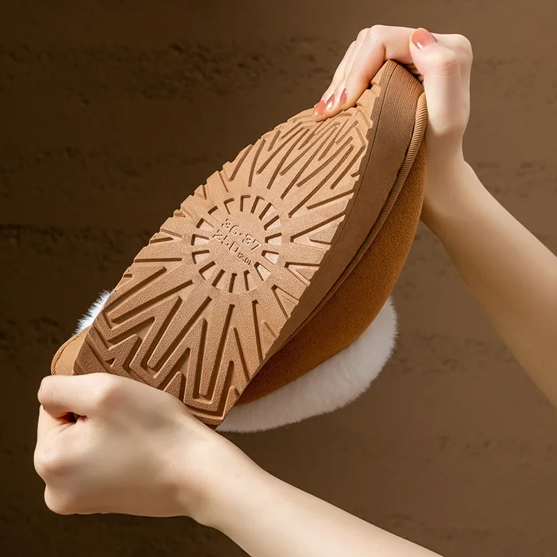 المضادة للانزلاق حذاء سميكة أفخم الثلوج الأحذية 2025 جديد إمرأة فو الجلد المدبوغ منصة الفراء الشتاء أحذية امرأة الانزلاق على الأحذية المبطنة بالقطن الدافئة #2