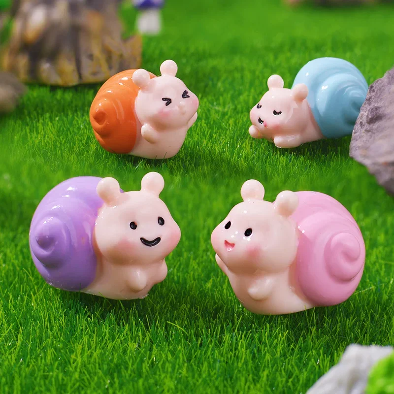 4Pcs 3D Cute cartoon snail Charms Animal Resin Pendant For Jewelry Making Diy Bracelet Necklace Earrings Phone Bag Keychain