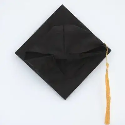 Adjustable Graduation Hat Black Yellow Tassel Sturdy Polyester College Graduate Cap for Graduation Party Supplies Costume