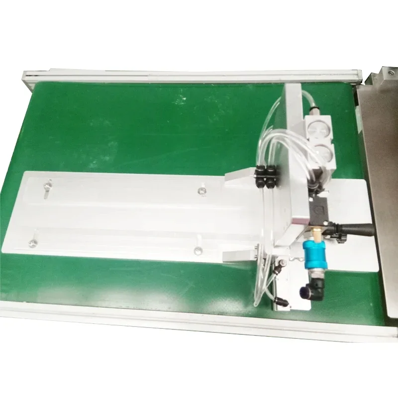 

Semi-Automactic Soap Making Machine Toilet Soap Stamping Laundry Bar Soap Cutting Machine