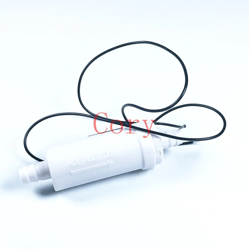 White Plastic Two Wires Magnetic Type Water Flow Switch DC130V 10W 0.5A