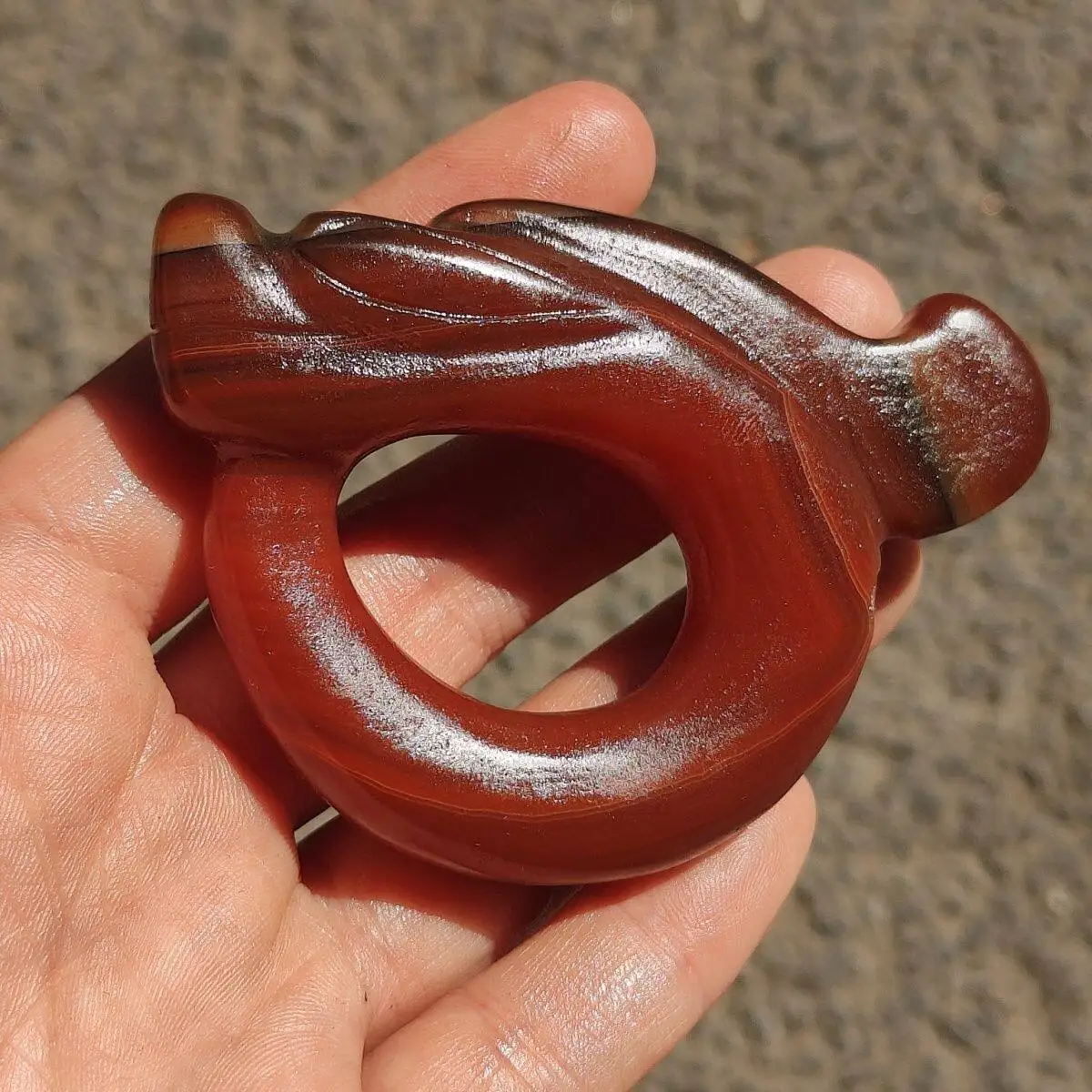 Red Agate Pig Dragon Old Jade Carving C-Shaped Beast Head Pendant Hand Polished Stone Jade Wall Dragon Hook Collection