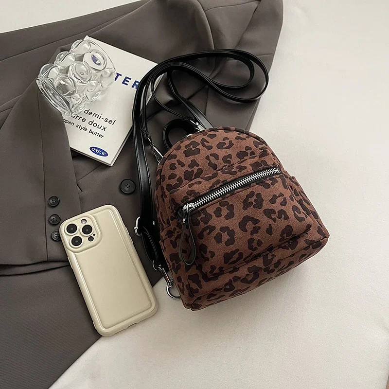 Leopard Print Fashion Backpack for Women 2024 Trend Backbag for Women Small School Backpack Simple School Bag Ladies Handbag