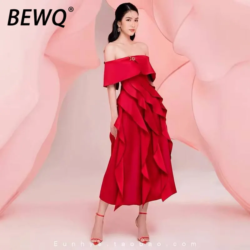 BEWQ Mode Dames Elegante Jurk Slash Hals Mouwloos Geplooide Ruches Effen Kleur Satijn Avondfeest Jurk 2026 Lente Nieuw