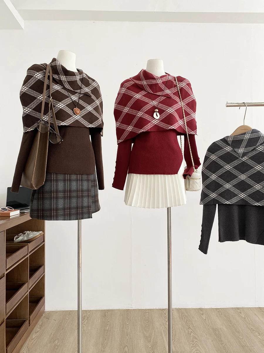 

Winter 2025 Women's Geometric Pattern Cloak Collar round Neck Waist Cinched Two-Piece Set Vintage Style Long Sleeve Fashion E...