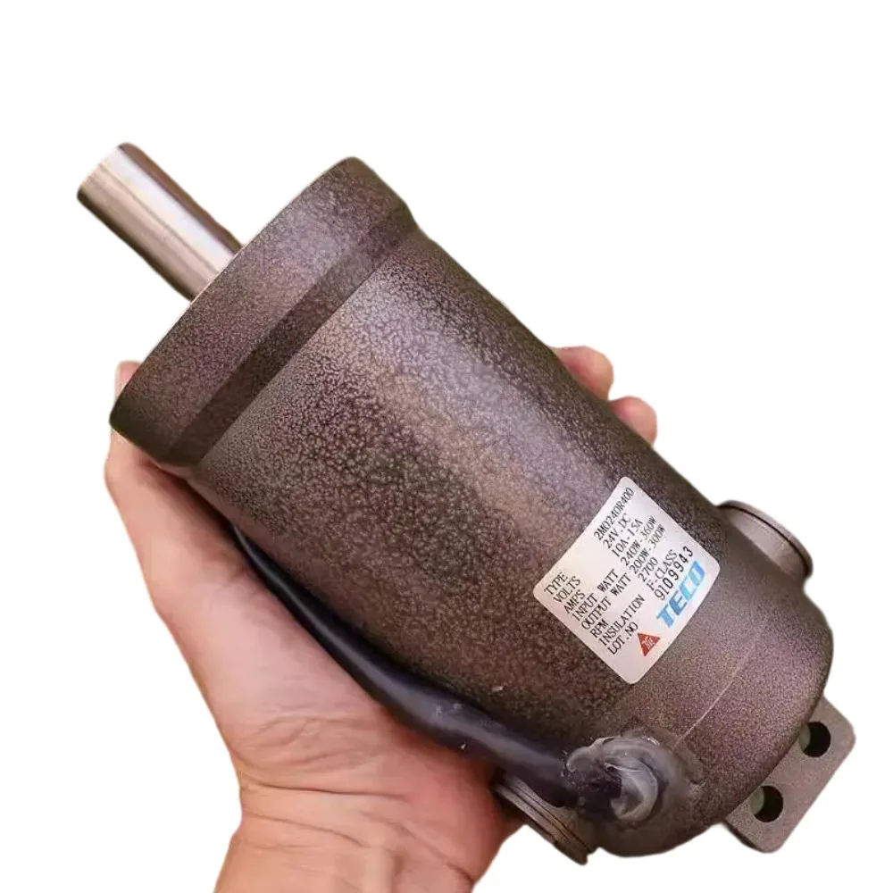 O motor de escova de carbono DC24V 300W 2700 RPM é usado para esteiras, ferramentas elétricas, acessórios elétricos de eixo diy, etc.