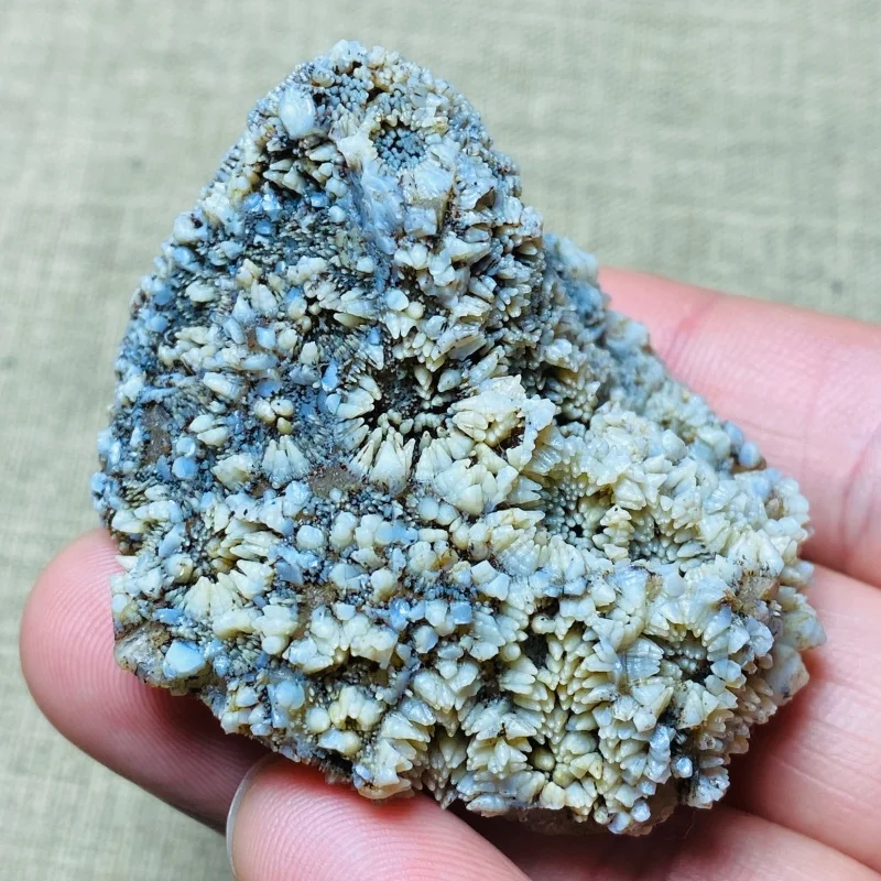 Natural Blue White Calcite Crystal Cluster Raw Mineral Specimen for Energy Healing Reiki Home Decor Gift for Collectors