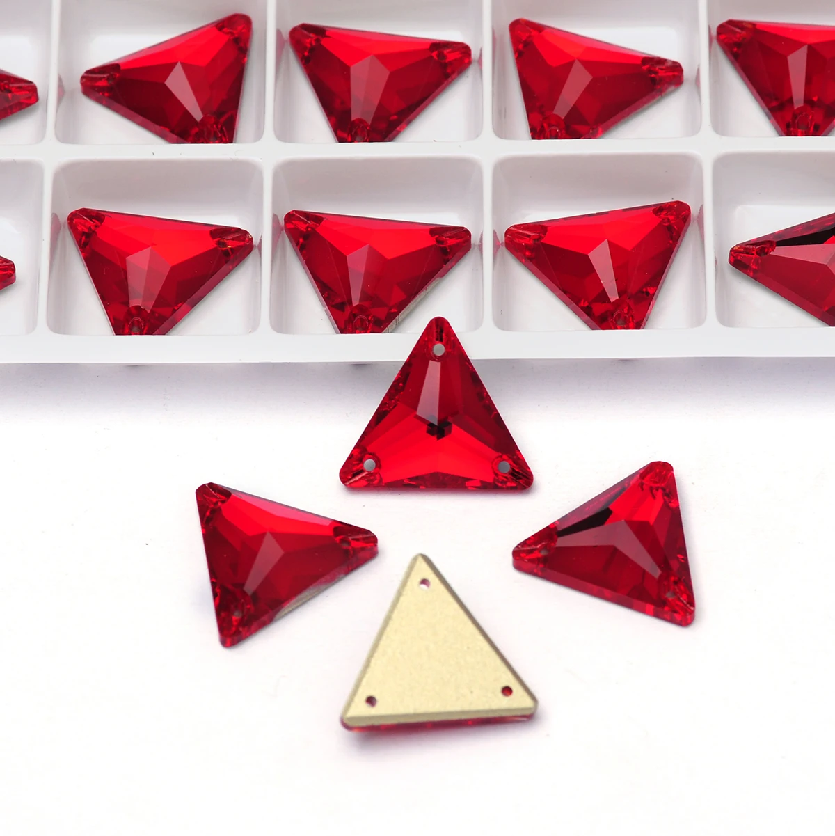 PUBRILEX K9 Dreieckige Näh-Strasssteine Glas-Dekorationsperlen für DIY-Accessoires Kleidungsstücke Kleider Applikationen – Detail 5