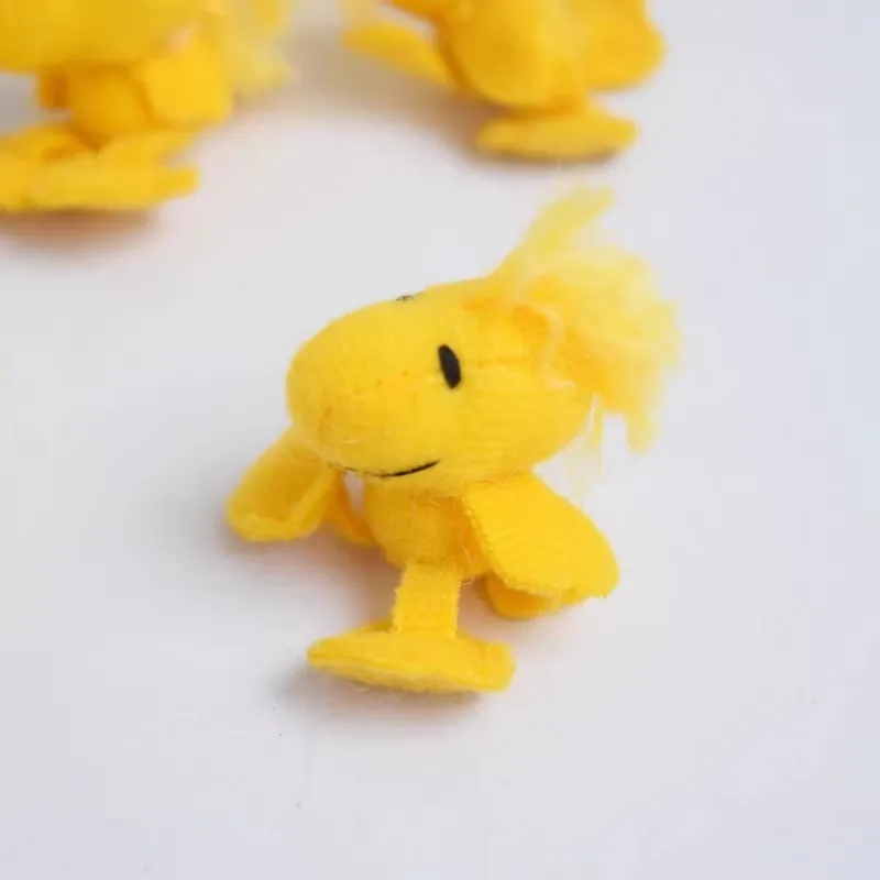 10 peças 4cm bonito os amendoim snoopy woodstock pássaro brinquedos de pelúcia boneca animal bonito