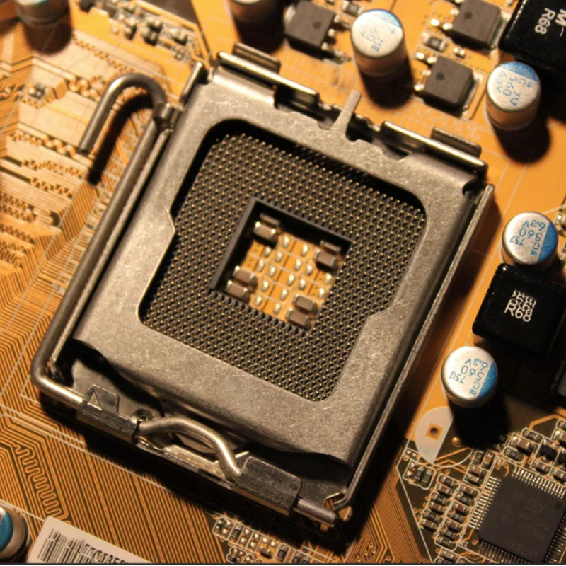 Двухъядерный двухпоточный процессор Core 2 Duo T7800 SLAF6, 2,6 ГГц, 4 МБ, 35 Вт, PGA478