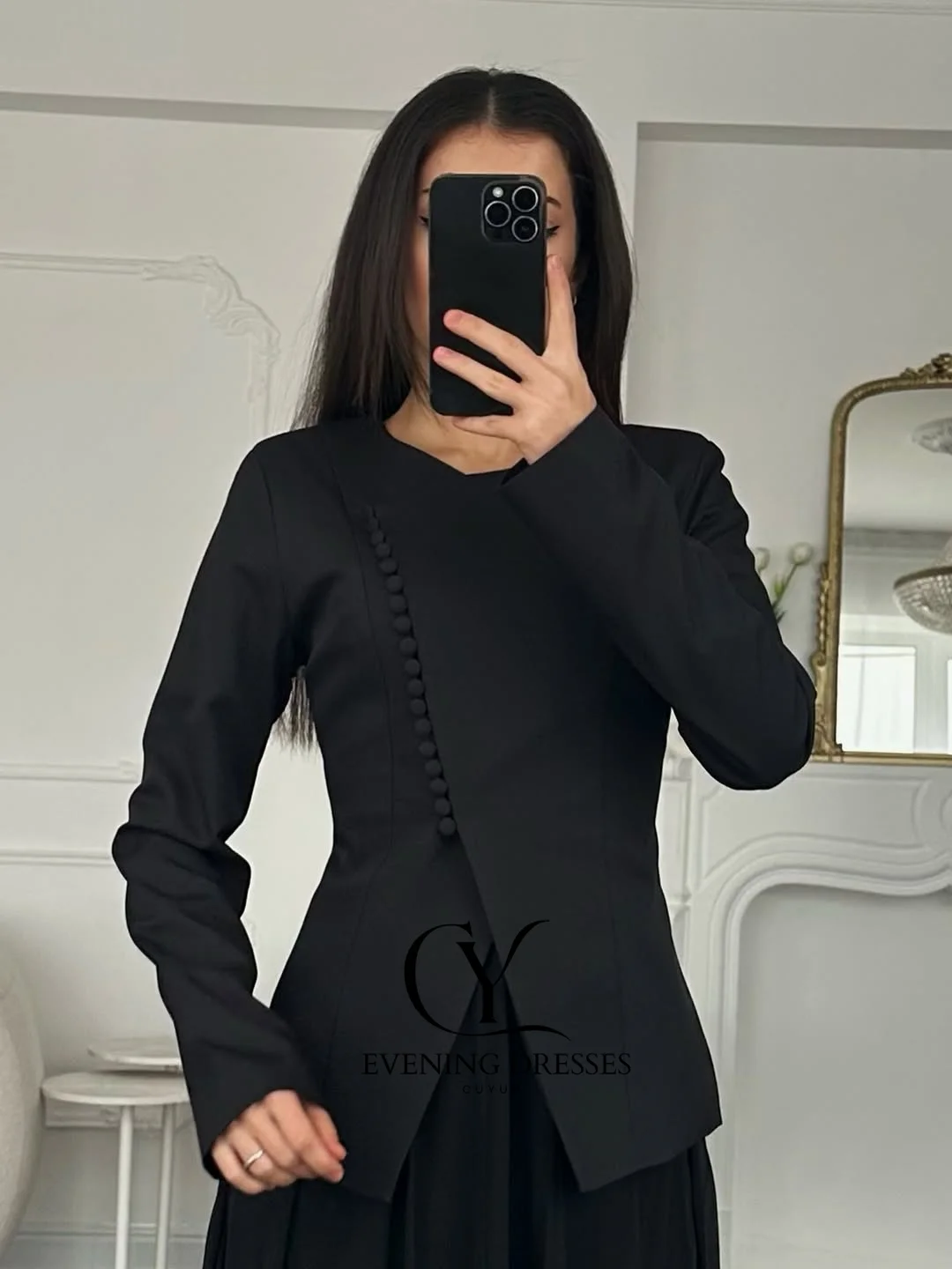CUYUN Zwarte Vrouwen Bescheiden Avondjurk Blazer Stijl Knoppen Lange Mouwen Formele Evenement Jurken Aangepaste Ruches Chiffon Jurk