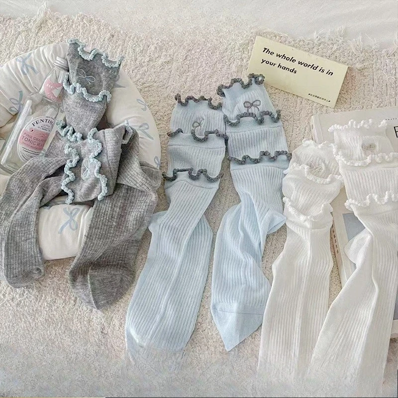 

5 PairsWhite Lace Cotton Ankle Socks Women Breathable Stacked Socks Mid Calf