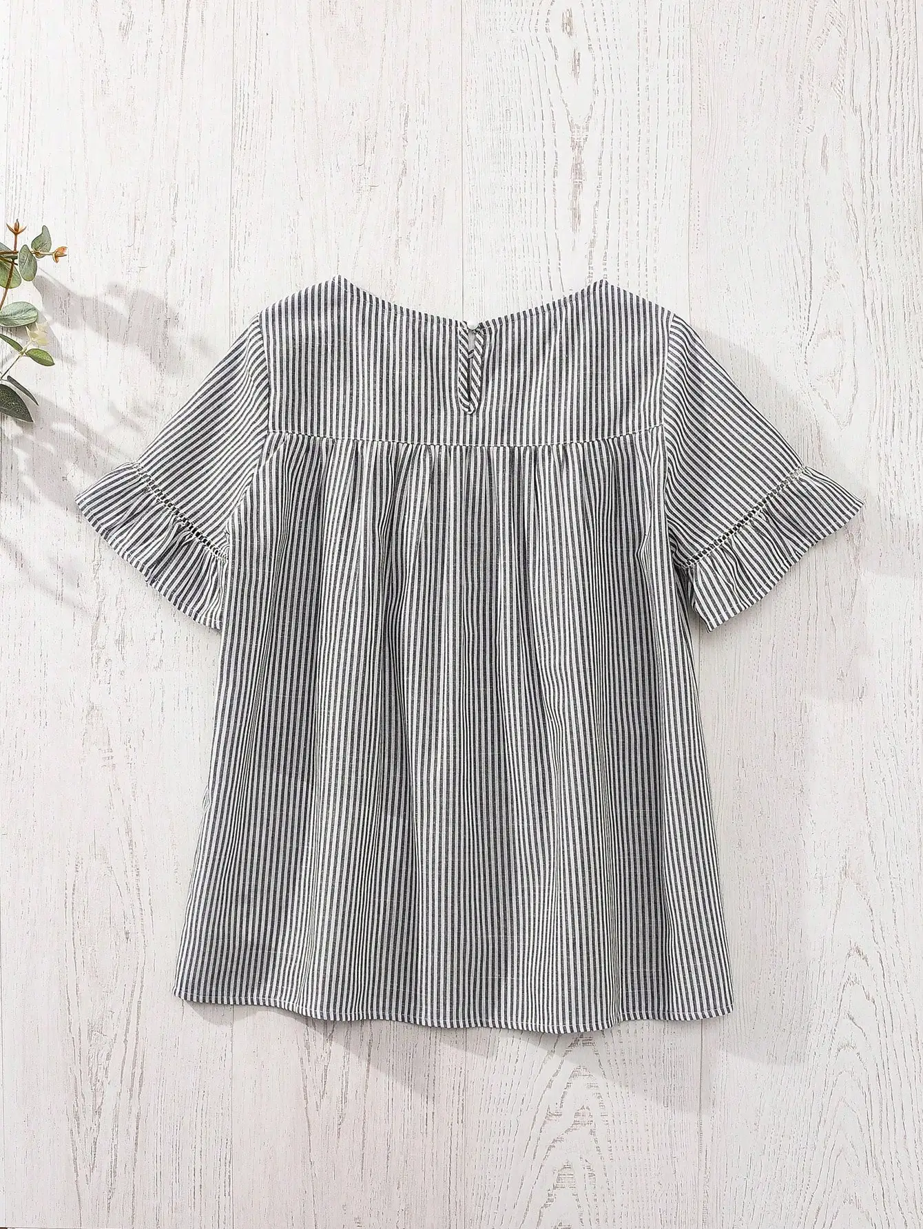 

Женская повседневная свободная блузка с коротким рукавом в полоску с рюшами, летняя