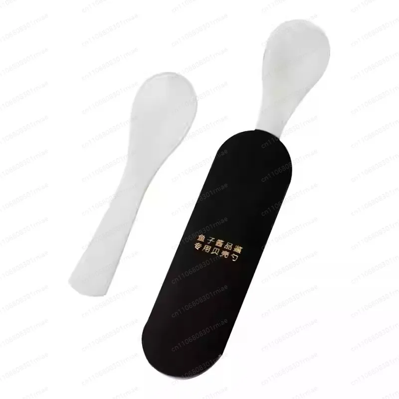 Ensemble de cuillères en nacre pour caviar, café, crème glacée, desserts et plats occidentaux