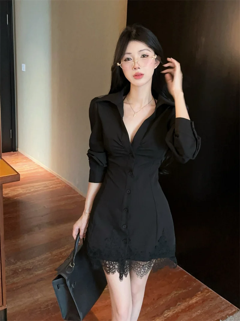 ชุดเดรสลำลองสไตล์เกาหลีสำหรับฤดูร้อน เสื้อเชิ้ตเดรสผู้หญิง แขนยาว คอวี แต่งลูกไม้ ติดกระดุมแถวเดียว ชุดมินิเดรส สไตล์ไฮสตรีทสุดชิค