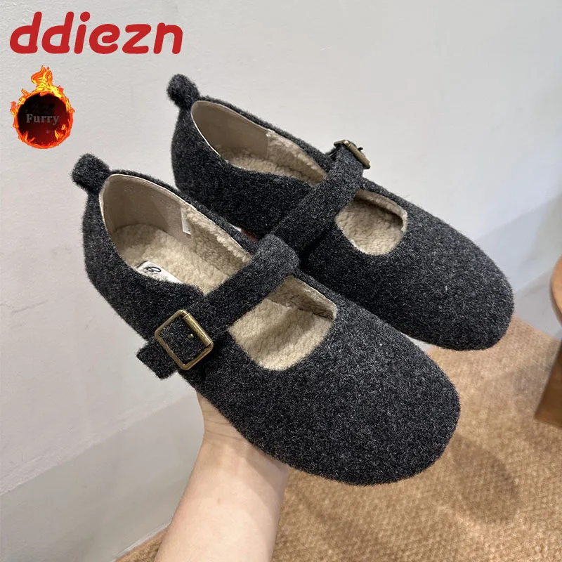 

Новая женская обувь Мэри Джейн на плоской подошве с пряжкой и меховыми туфлями, модная теплая обувь на мелкой подошве, плюшевая женская обувь на плоской подошве, женская обувь