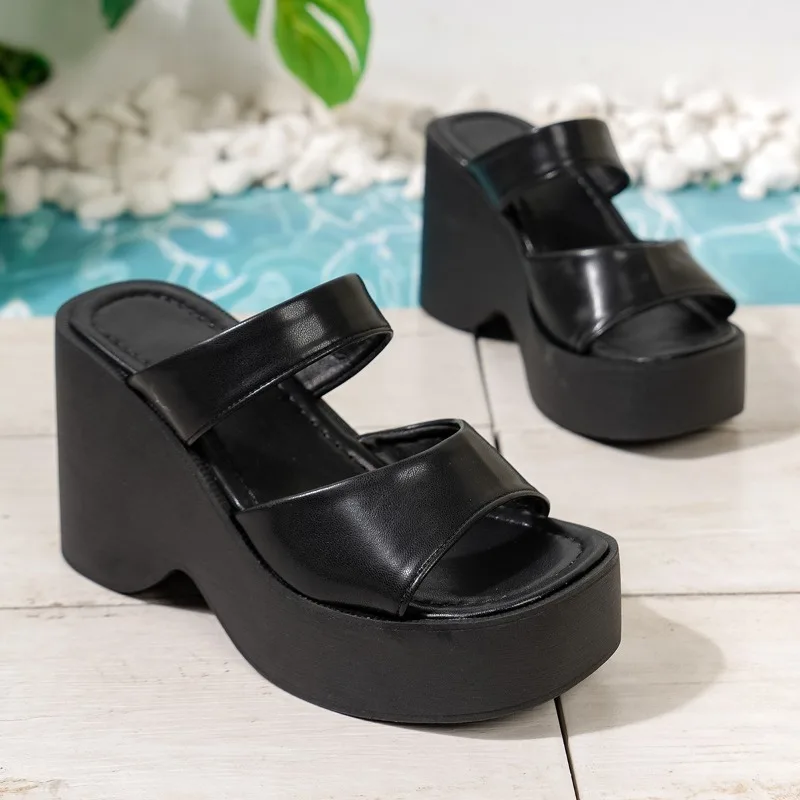 Women Slippers 2024 Summer New Fashion Lightweight Wedges Shoes for Women Platform High Heels Casual Slippers Sandalias De Mujer