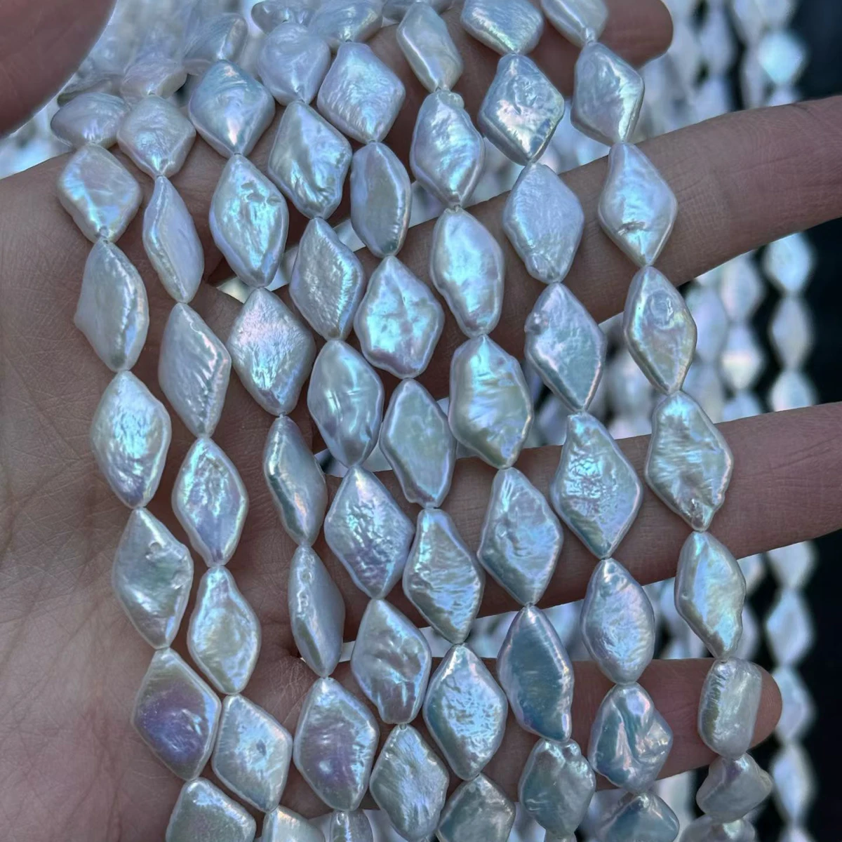 

Натуральный пресноводный жемчуг в форме бриллианта 9-10x14-15 мм, белый, барочный, для изготовления украшений своими руками: ожерелья, серьги, браслеты, аксессуары для женщин