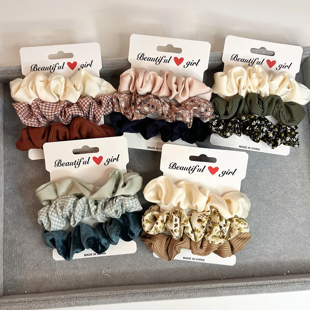 Corduroy malha pequenos Scrunchies para mulheres e meninas, Elastic cabelo laços, cetim rabo de cavalo, borracha cabelo bandas, corda acessórios, 3pcs por conjunto