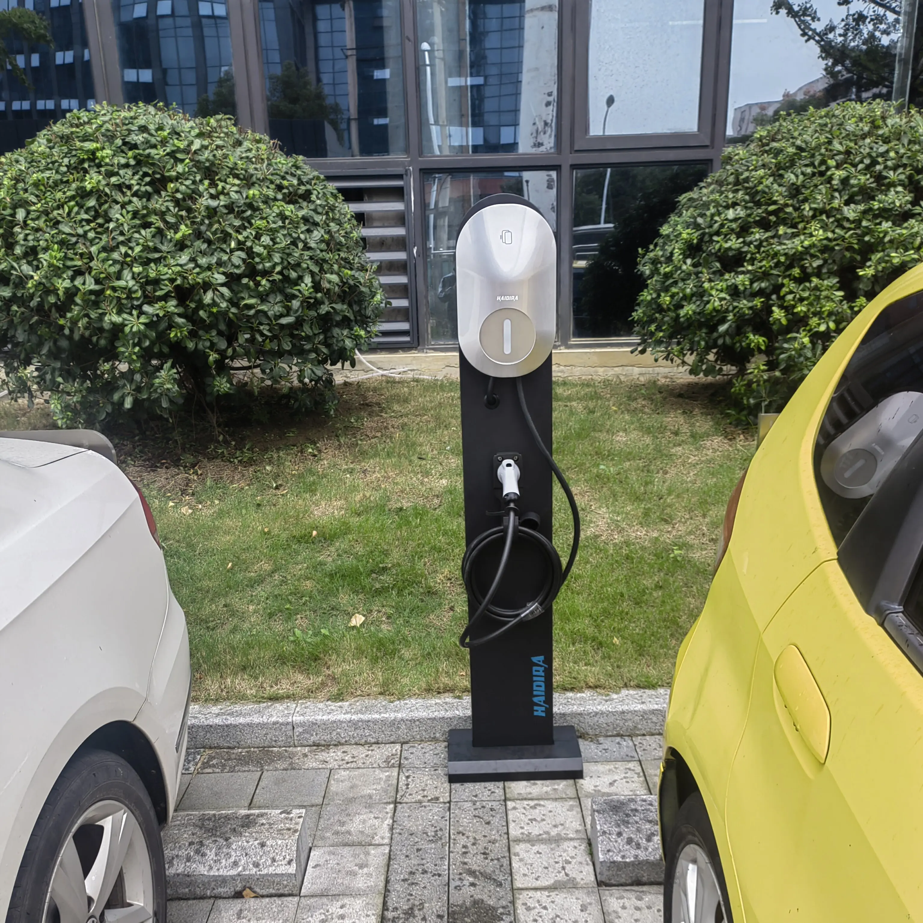 

11Kw AC Electric Car Charger New Type 2 & Type 1 GB/T Wallbox 16A Rated Ev Charger For EVs