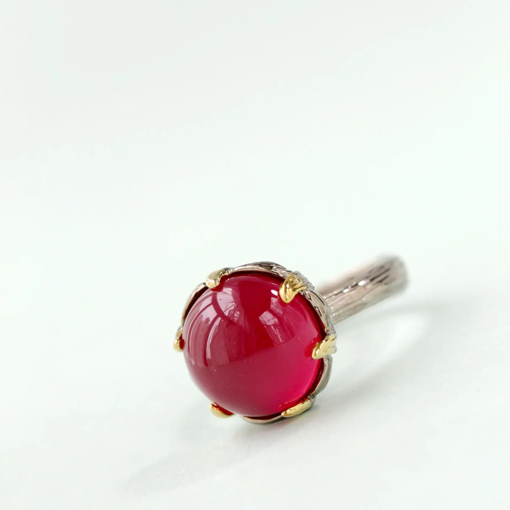 

Elegance 925 Sterling Silver Rings Inlaid Artificial Ruby Retro Style Creative Opening Adjustable Ring Women Fine Jewelry Gift