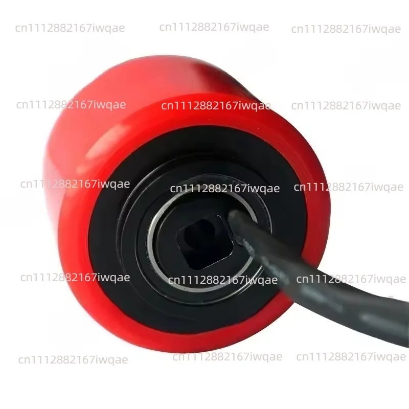 DIY four-wheel skateboard perforated motor 75mm 83mm 90mm electric skateboard removable wheel hub