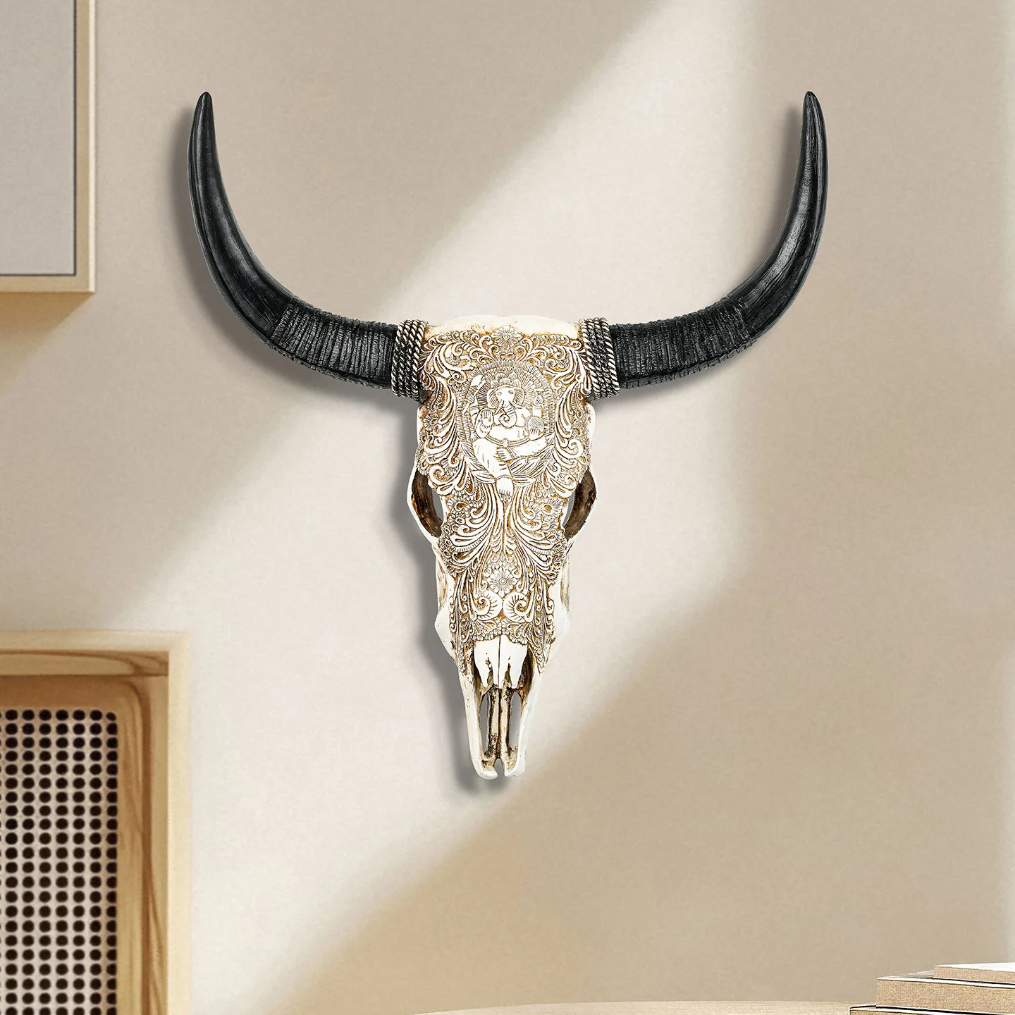 Yak Cow Head Wall Hanging Longhorn Cow Skull Head Ornament Figurines Crafts for Home Living Room Dining Room Creative Decor