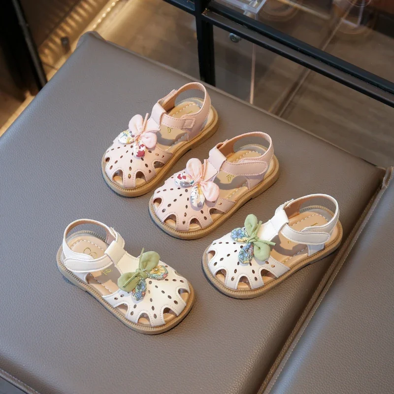 

Elegant Little Girl Sandal Sweet Bowknot Princess Versatile Kids Summer Flat Sandals Fashion Hollow-out Children Causal Shoes