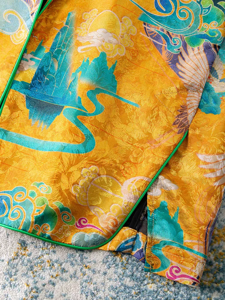 Chinese style silk embroidery high-end jacket The new hanfu style is comfortable, soft, breathable and luxurious outerwear
